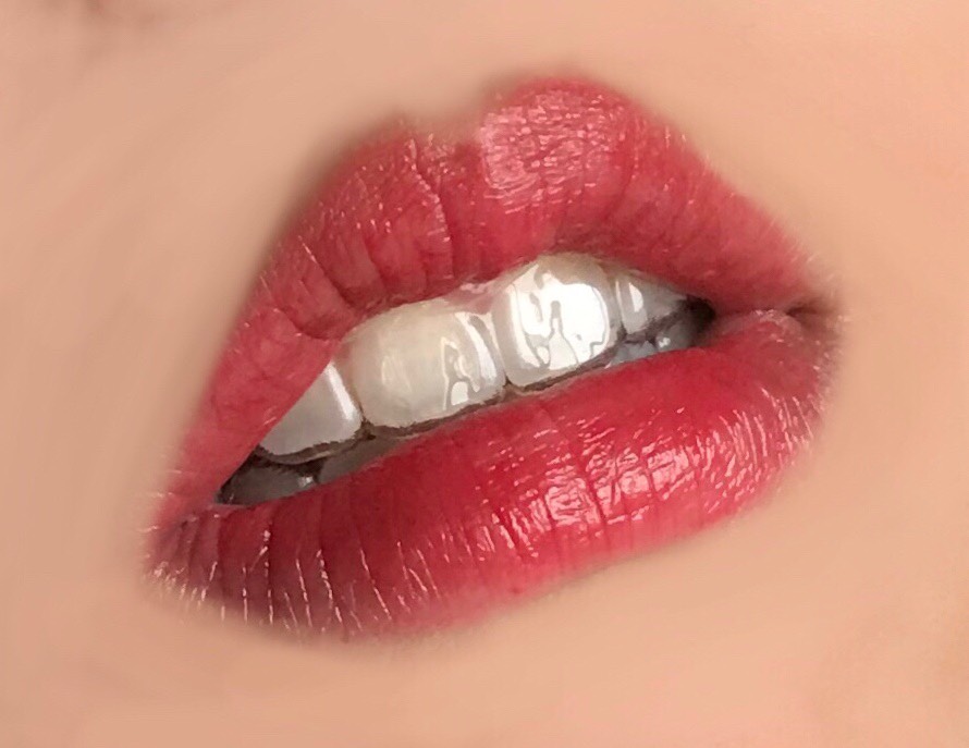 晒口红#假装自己是网红美妆博主「轻拍」 - 贝致