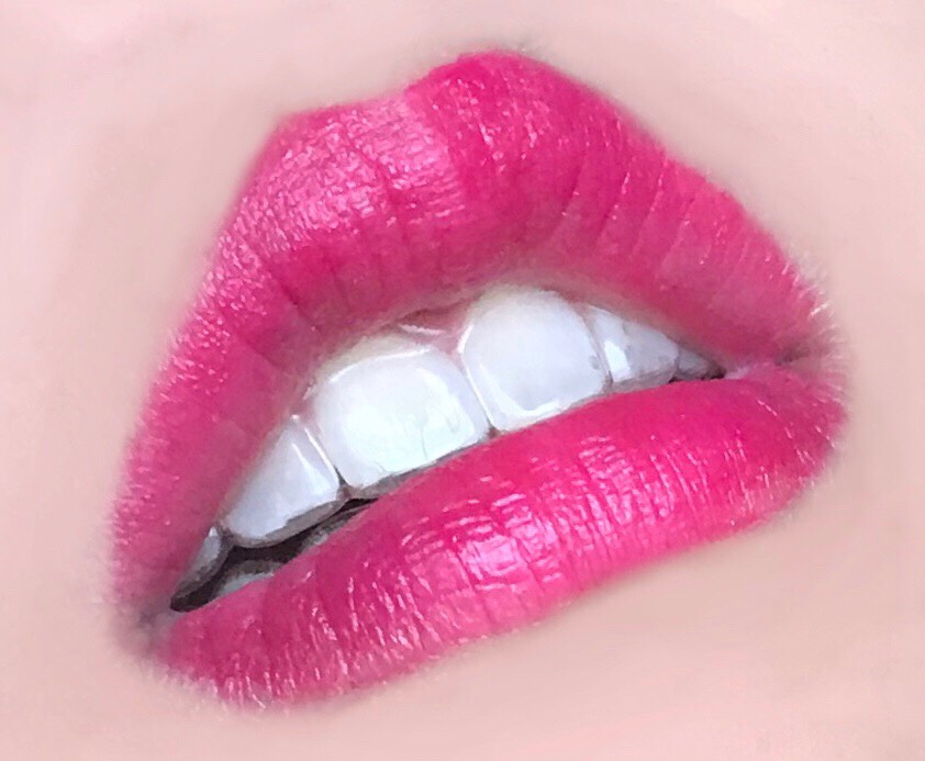 晒口红#假装自己是网红美妆博主「轻拍」 - 贝致